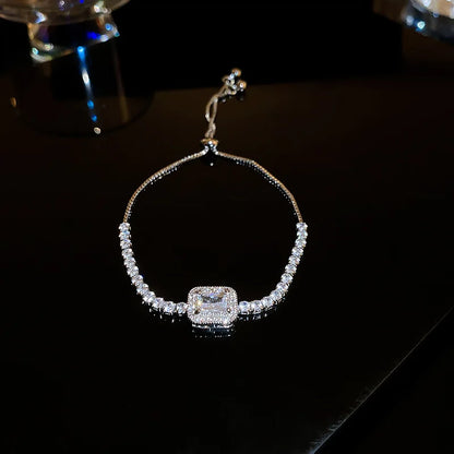 Rhinestone Round Clasp Bracelet for Women Personality Colorful Bracelets Temperament Light Luxury Posh Accessories Wholesale