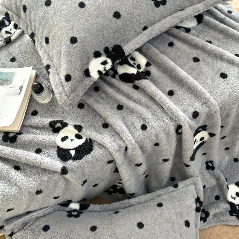 Panda Printed Fluffy Blanket for Beds Single/Queen/King Plush Fleece Plaids for Sofa Soft Warm Thow Blanket for Winter