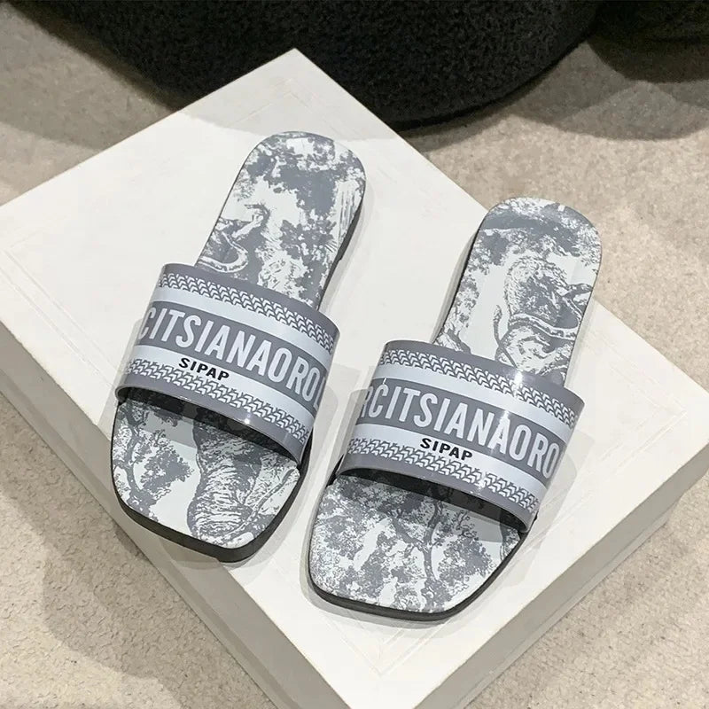 New Summer Flat Bottom Sandals Women's Outdoor Wear Sparkling Diamond One-Strap Fairy Style Sandals Trendy Ins Flat Sandals
