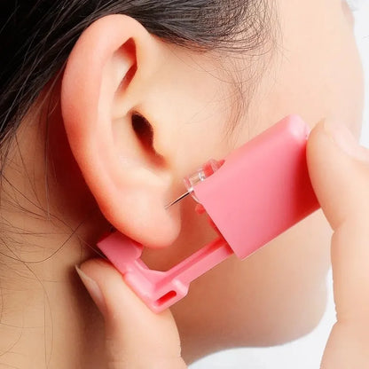 1Pcs Disposable Safe Painless Ear Piercing Tool, Healthy Sterile Punctur Kit Earring Studs Nose Rings Piercing Gun Set