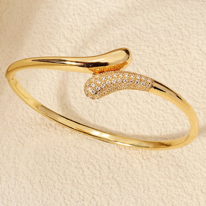 Trendy Miallo Stainless Steel Spike Bracelet Newest Studded Wrap Woman's Bracelet Brand Nail Bracelets Female As Gifts
