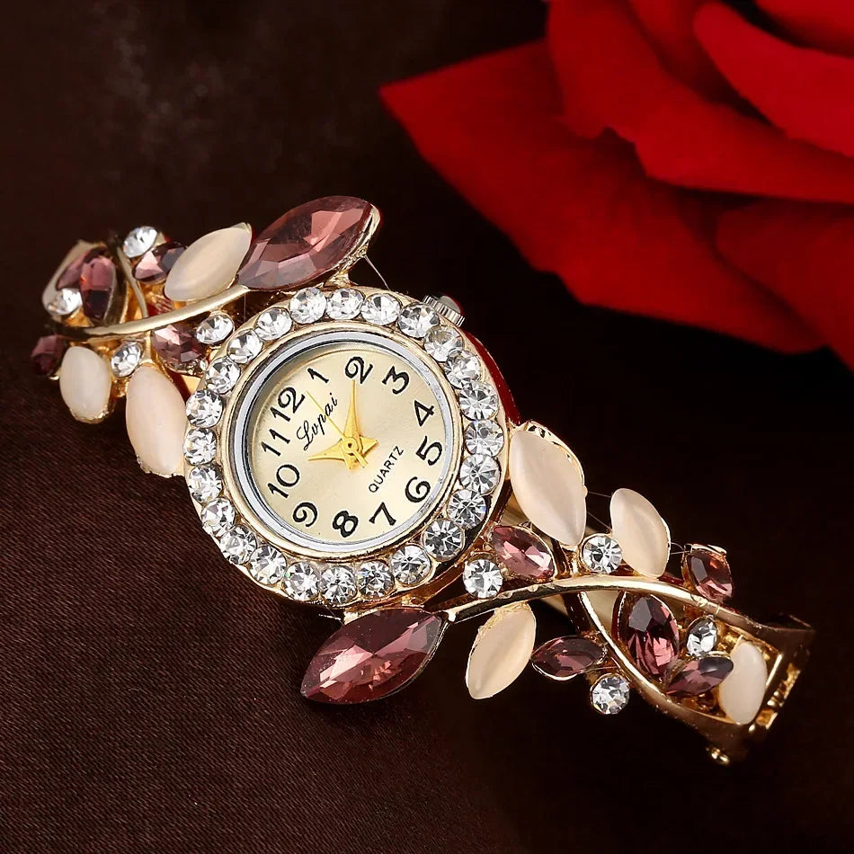 Vintage Women Quartz Watches Luxury Alloy Bangle Bracelet Watch Fashion Rhinestone Flower Ladies Watch Female Clock Reloj Mujer
