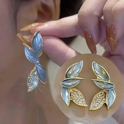 925 Silver Needle Korean Fashion Crystal Flower Earrings For Women Jewelry 2026 Trending  Women's French Pearl Earrings z40