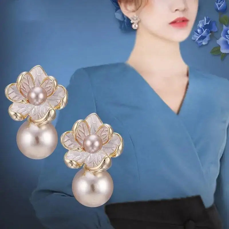 925 Silver Needle Korean Fashion Crystal Flower Earrings For Women Jewelry 2026 Trending  Women's French Pearl Earrings z40