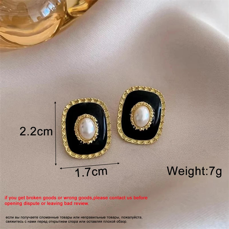 New Asymmetric Women's Black Hanging Earrings Hollow Crystal Drop Earrings Rock Geometric Statement Dangle Earrings aretes