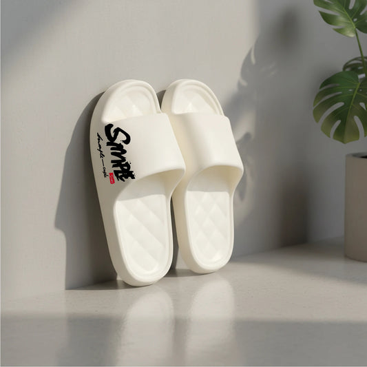 Four-Season Men's Fashion Slippers, Waterproof Non-Slip Casual Soft Perforated Bathroom Slippers, Suitable for Bathroom, Swimming, Indoor Use