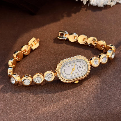 New Arrival Elegant Oval Shape Compact Gold Watch for Women Vintage Elegance Luxury Diamond Embedded Bracelet Quartz Wristwatch