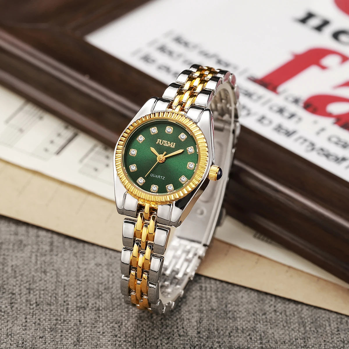 Ladies' fashionable temperament, small dial Aurora watch, diamond strap, quartz watch