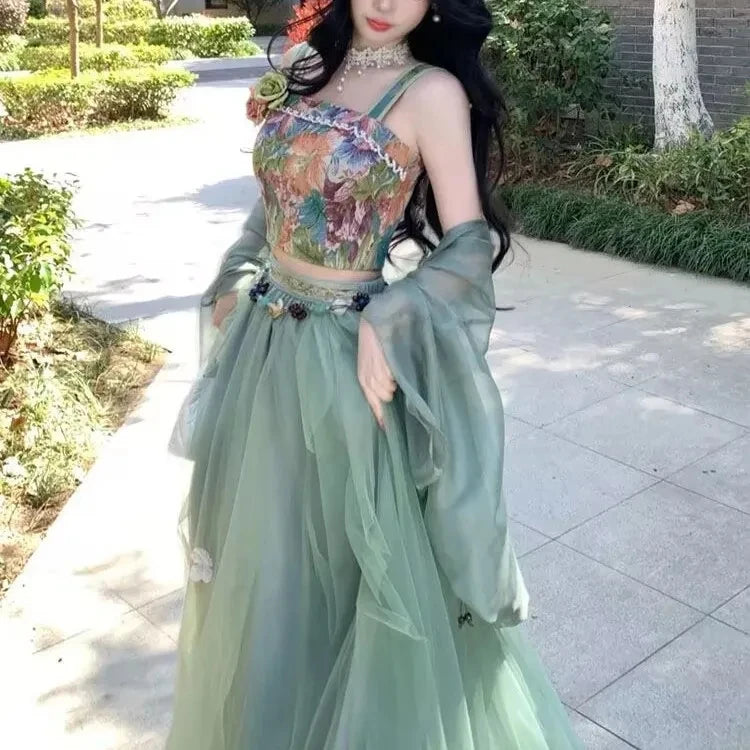 Vintage Strap Floral Vest Two-Piece Women's Improved Hanfu 2026 New Summer Suit Fashion Chic Y2K Sliming Sweet Suits Skirt