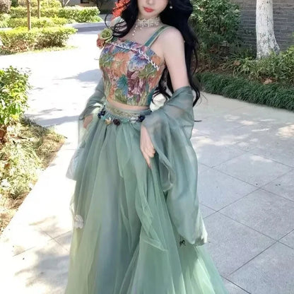 Vintage Strap Floral Vest Two-Piece Women's Improved Hanfu 2026 New Summer Suit Fashion Chic Y2K Sliming Sweet Suits Skirt