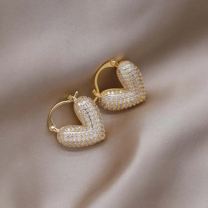 Luxury Full Zircon Love Hoop Earrings For Women Exquisite Shiny Crystal Heart Shaped Temperament Earrings Wedding Jewelry