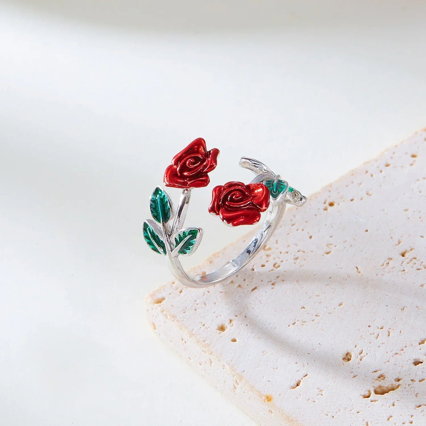 Vintage Charm Red Rose Flower Bracelet Ring Set For Women Vintage Open Adjustable Cuff Bangle Finger Ring Party Wedding Jewelry