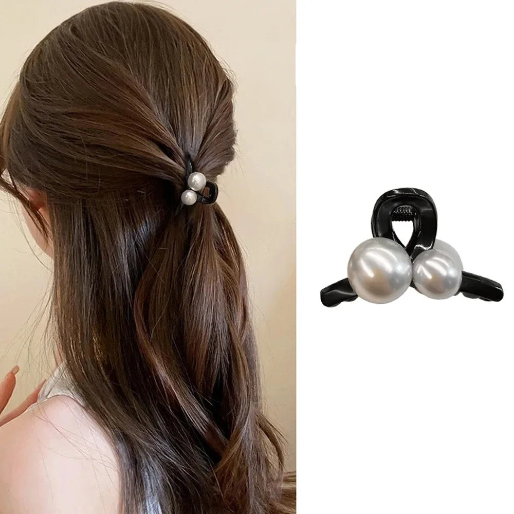 Luxury Rhinestone Pearl Hair Claws Mini Size Cross Shark Clip Women Girl Non Slip Plastic Side Barrettes Sweet Hair Accessories