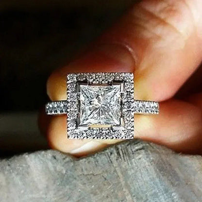 New Fashion Square Flashing Ring with Geometric Luxury Inlaid AAA Cubic Zirconia  Wedding Accessories Women's Jewelry