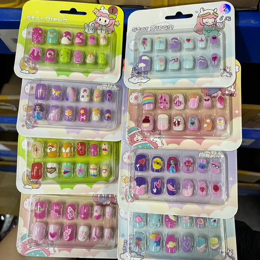 12pcs Cute Kids Dress-Up Fake Nail Girls Press on Nails Princess Pretend Play Toy Nail Tips Self-adhesive Children False Nails *