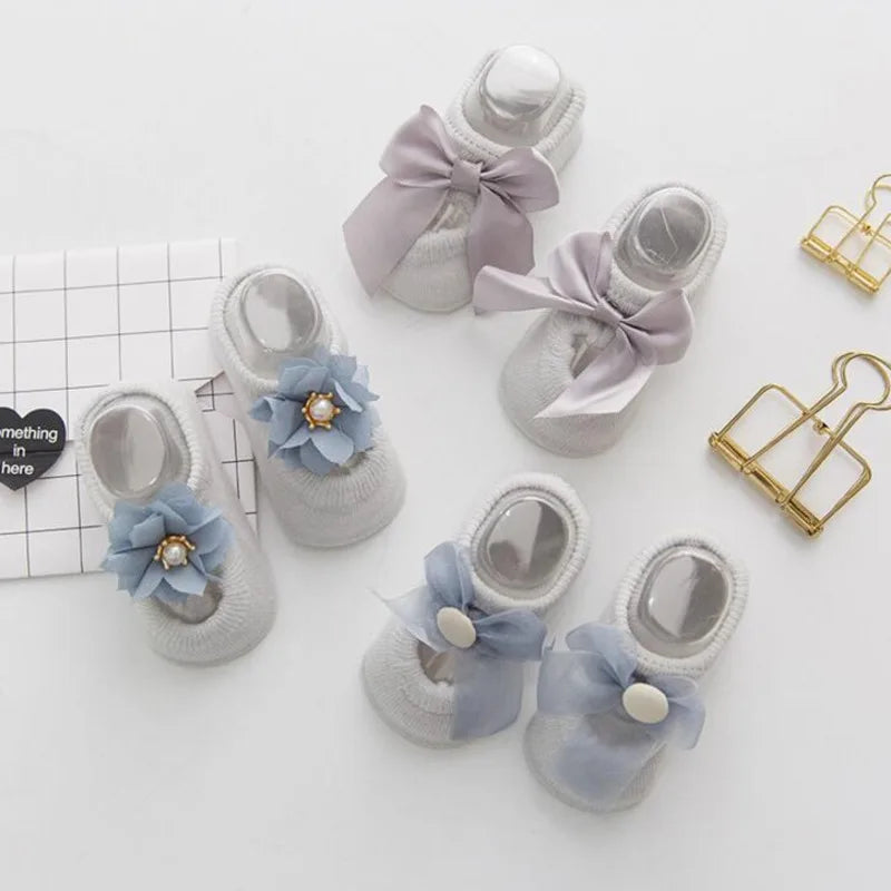 1 Pair Cute Baby Socks Girls Spring Newborn Kids Flower Bowknot Lace Non-slip Children Floor Anti Skid Toddler Slipper