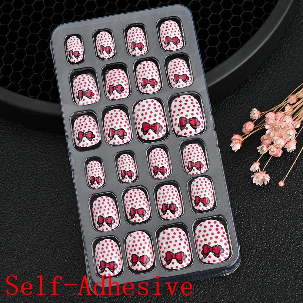 12pcs Cute Kids Dress-Up Fake Nail Girls Press on Nails Princess Pretend Play Toy Nail Tips Self-adhesive Children False Nails *