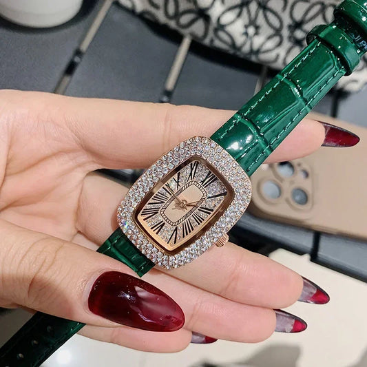 Trendy and fashionable women's leather strap watch with diamond inlay, water diamond wine barrel, women's quartz watch