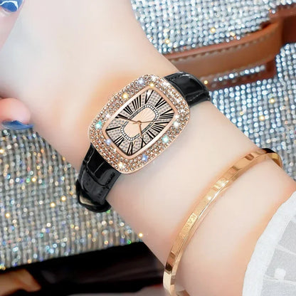 Trendy and fashionable women's leather strap watch with diamond inlay, water diamond wine barrel, women's quartz watch