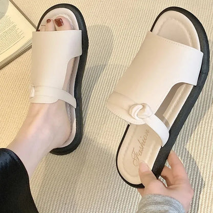 Women's Summer Outdoor Soft Bottom Flat Sandals Anti-Slip PVC Material Home Use Fashionable Slippers Korean Style Student Sandal