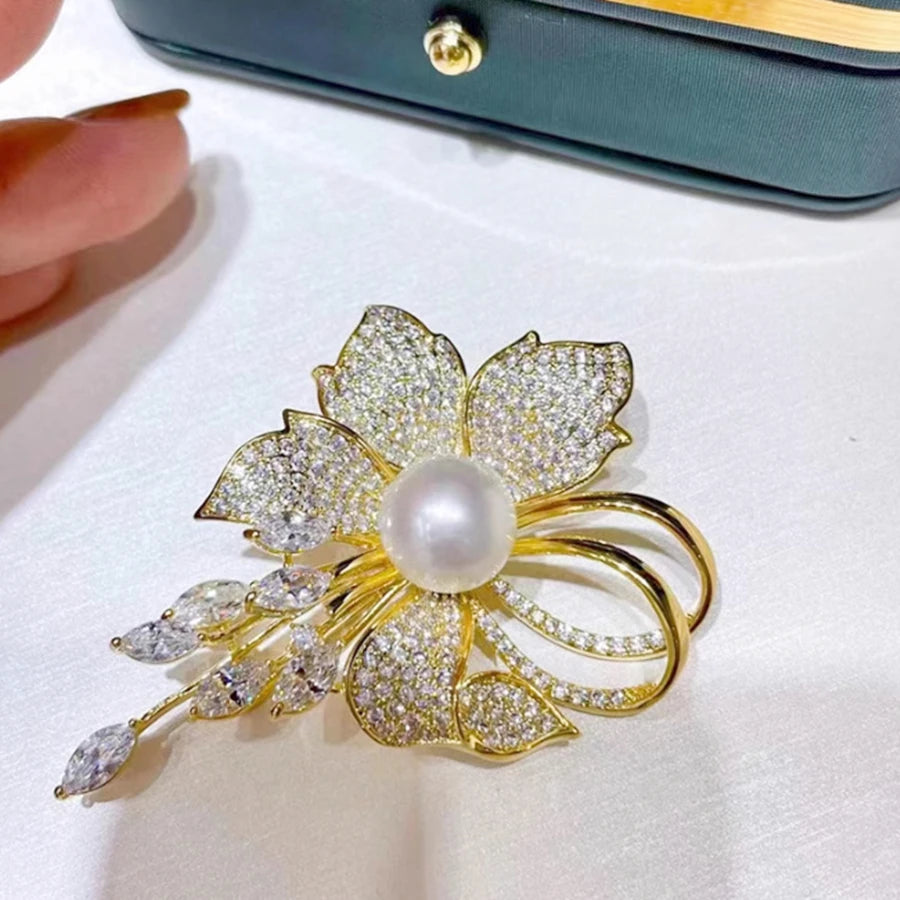 Luxury Rhinestones Flowers Imitation Pearl Brooches for Women Suit Coat Brooch Pins Corsage Elegant Jewelry Gift Accessories
