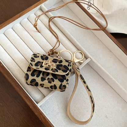 Retro Cute Small Leopard Print Leather Bag Pendant Necklaces for Women Sweater Long Rope Chain Neck Hanging Jewelry Accessory C