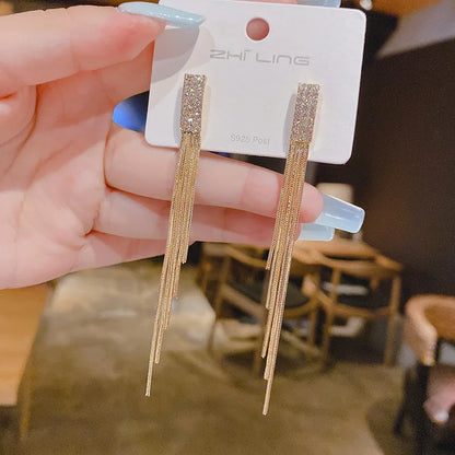2023 New Fashion Trend Unique Design Delicate Elegant Green Zircon Tassel Earrings Women High Jewelry Wedding Party Gifts