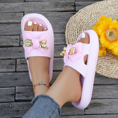 Thick sole flat sandals for women summer outdoor wear, cute bow metal bear beach party walk home fashion best-selling slippers