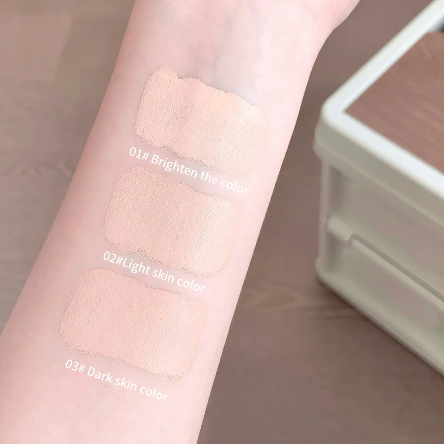 Multi-Use Face Concealer Cream  Natural Finish, Medium Coverage for Spot Dark Circles & Brightening Hydrating