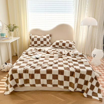 Panda Printed Fluffy Blanket for Beds Single/Queen/King Plush Fleece Plaids for Sofa Soft Warm Thow Blanket for Winter