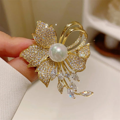 Luxury Rhinestones Flowers Imitation Pearl Brooches for Women Suit Coat Brooch Pins Corsage Elegant Jewelry Gift Accessories