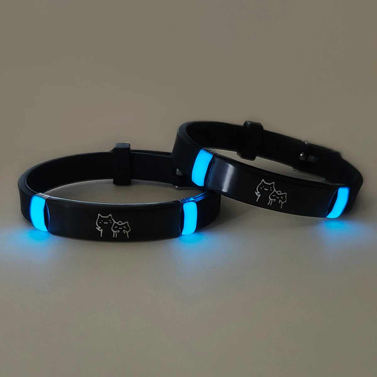 2 pieces/set luminous double cat cute and glowing couple wristbands as gifts for the festival