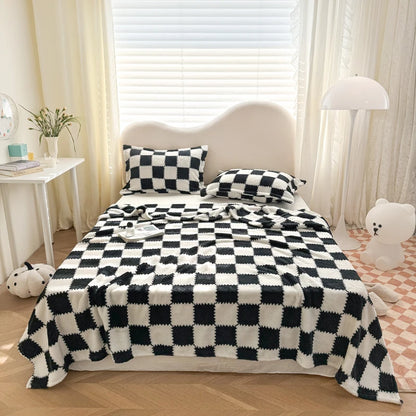 Panda Printed Fluffy Blanket for Beds Single/Queen/King Plush Fleece Plaids for Sofa Soft Warm Thow Blanket for Winter