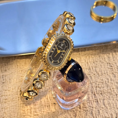 New Arrival Elegant Oval Shape Compact Gold Watch for Women Vintage Elegance Luxury Diamond Embedded Bracelet Quartz Wristwatch