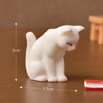 Real-looking  Great Cute Cat Figurines Display Toy Plastic Cat Ornament Multi-purpose   Kitten Accessories