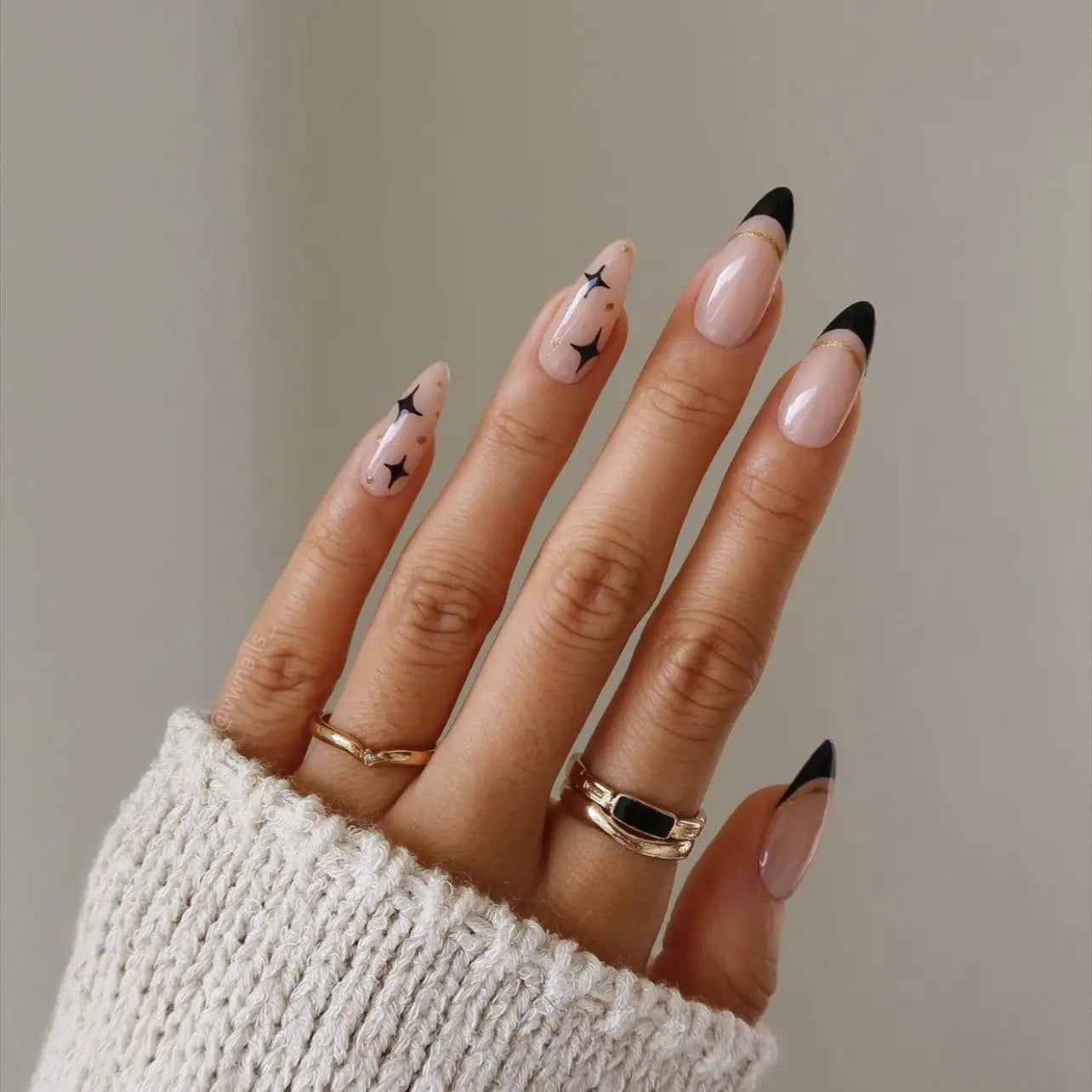 24pcs/set Long Stiletto Fake Nails Punk Snake Pattern Black White Matte False Nails Artificial Full Nail Tips Manicure Tools