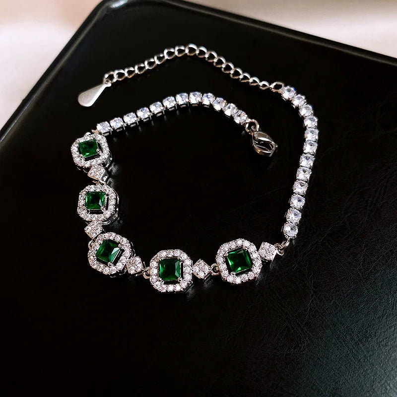 Rhinestone Round Clasp Bracelet for Women Personality Colorful Bracelets Temperament Light Luxury Posh Accessories Wholesale