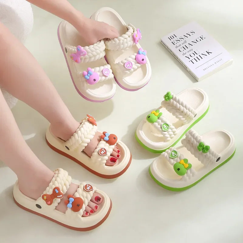 Women's Thick Bottom Sandals Summer Outdoor Anti-Slip Beach Casual Flip Flops Comfortable Sensation PVC Material Cartoon Pattern