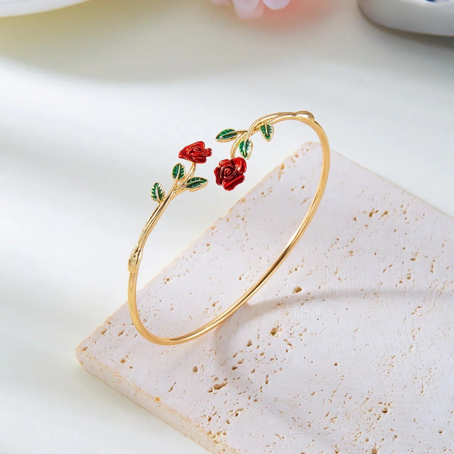 Vintage Charm Red Rose Flower Bracelet Ring Set For Women Vintage Open Adjustable Cuff Bangle Finger Ring Party Wedding Jewelry