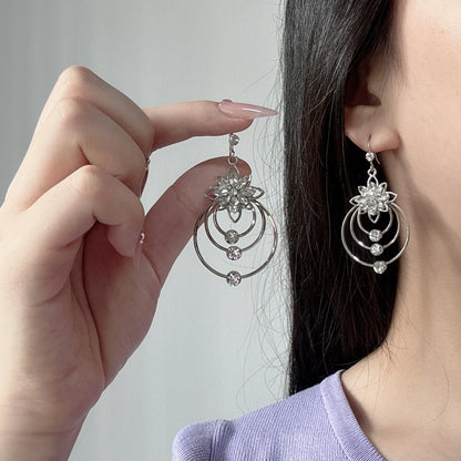 French Elegance Personality Flower Circle Exquisite Earrings for Women Light Luxury Inlay Drill Earrings Party Jewelry Accessory