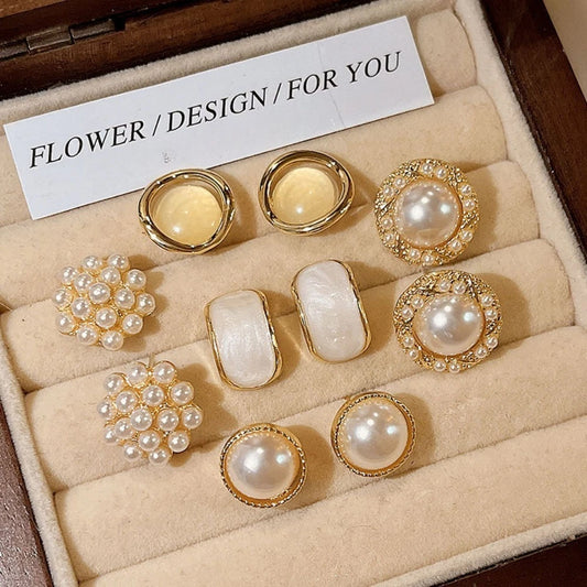 Retro Luxury Gold Color Geometry Trim Edge Imitation Pearl Piercing Stud Earrings for Women Bride Wedding Designer Jewelry Gifts