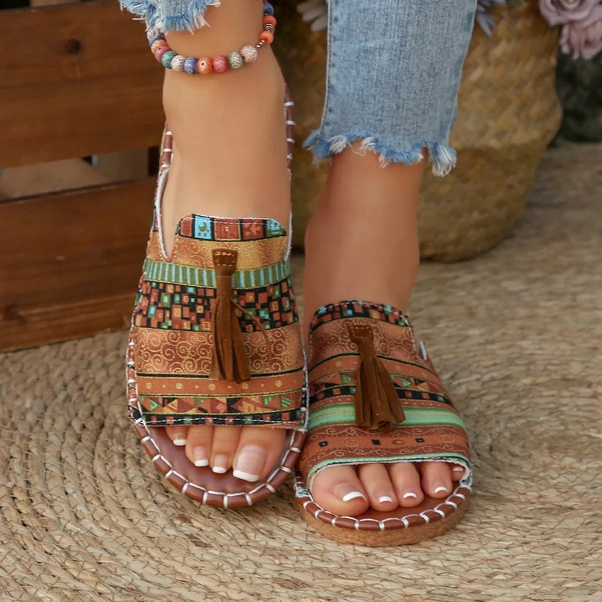 Southeast Asian Bohemian Tassel Flat Bottom Sandals Women's Outdoor Wear Soft Bottom Beach Cool Slippers Fringe Trend