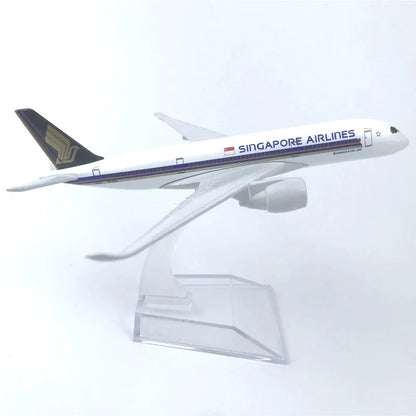 16cm Airplane Model Replica A350 Singapore Airlines Metal Scale Aircraft Simulation Toys And Hobbies Diecast Aviation Souvenir