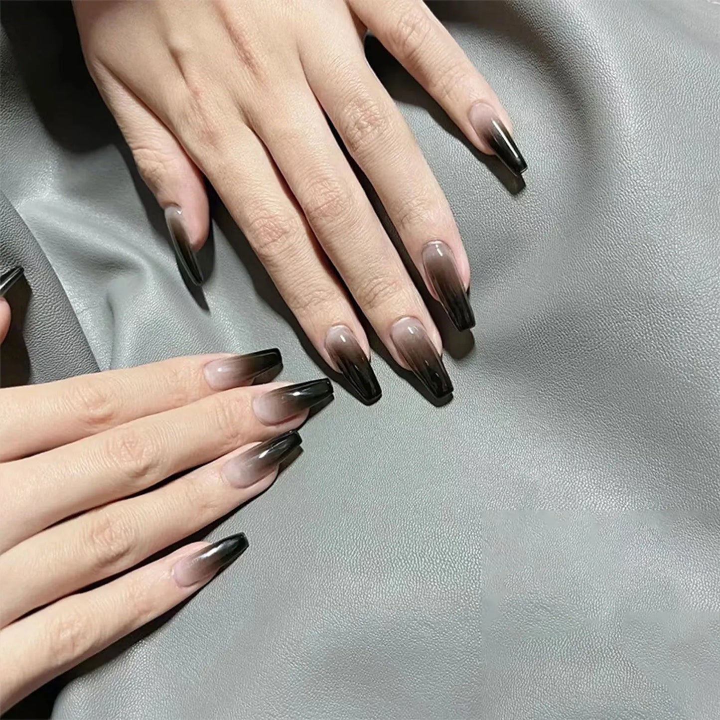 Y2K Star Press on Nails Gradient Black Fake Nails Medium Length Square False Nails Moon Designs for Women Girls Party Daily Use