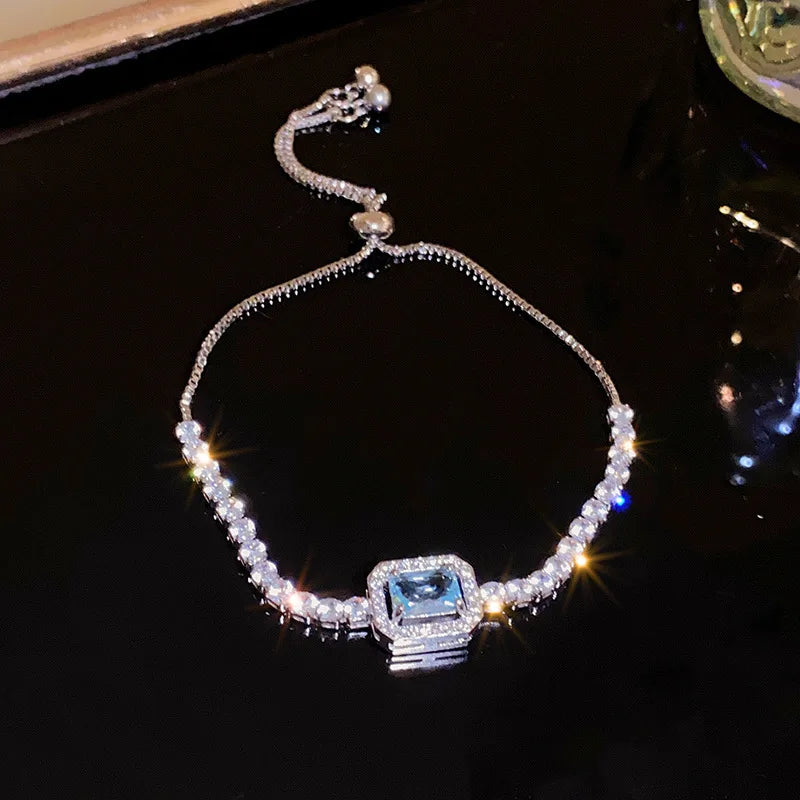 Rhinestone Round Clasp Bracelet for Women Personality Colorful Bracelets Temperament Light Luxury Posh Accessories Wholesale