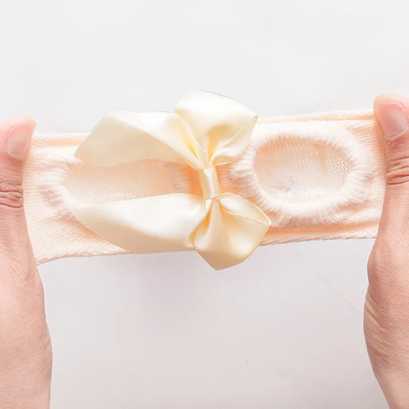 1 Pair Cute Baby Socks Girls Spring Newborn Kids Flower Bowknot Lace Non-slip Children Floor Anti Skid Toddler Slipper