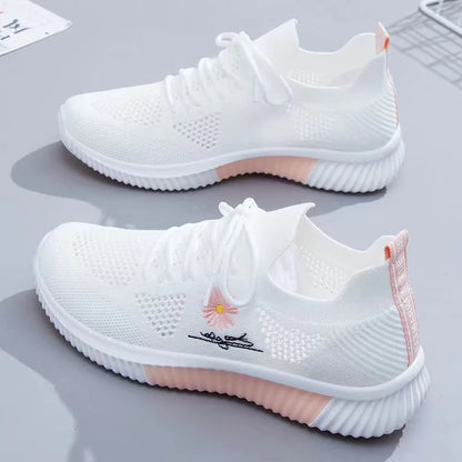 Summer Small White Shoes for Women's Casual Flying Knitted Shoes Comfortable Soft Sole Breathable Running Students' Shoes