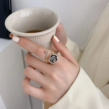 Korean Black Rose Shaped Metal Opening Rings for Woman Girls Fashion Luxury Zircon Adjustable Index Finger Rings Jewelry Party