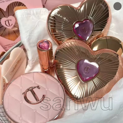 C/T Lasting Shimmer Highlighter Powder Moisture Oil Control Nature Show Complexion Two-color Heart Shape Powder Blusher