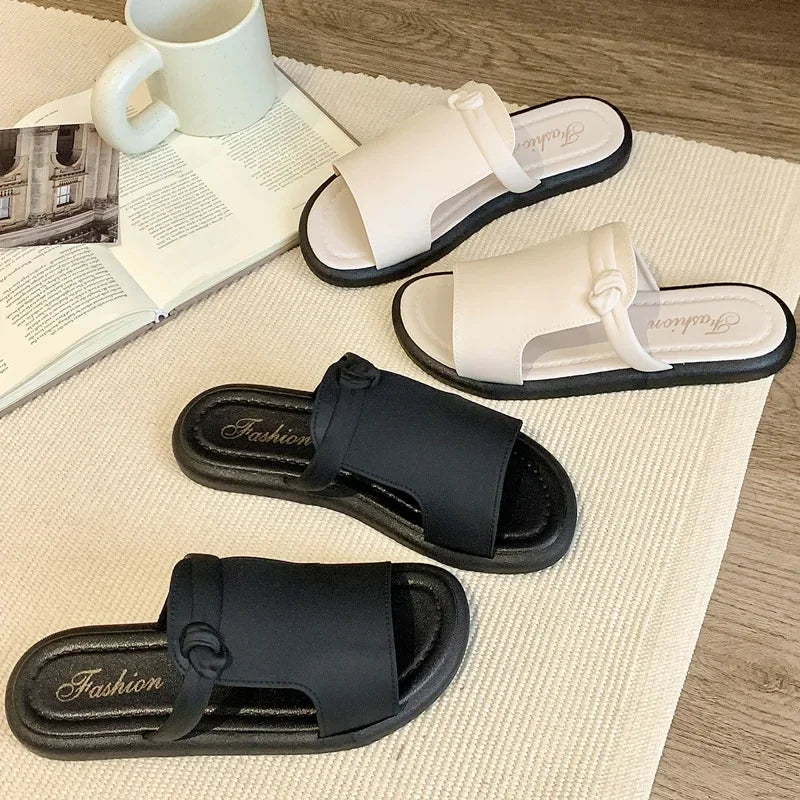 Women's Summer Outdoor Soft Bottom Flat Sandals Anti-Slip PVC Material Home Use Fashionable Slippers Korean Style Student Sandal